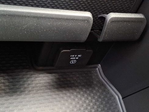 New 2026 RAM 1500 Big Horn AWD/4WD image 15