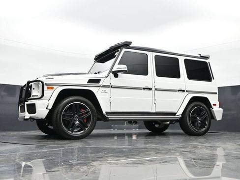 Used 2017 Mercedes-Benz G 63 AMG 4MATIC image 36