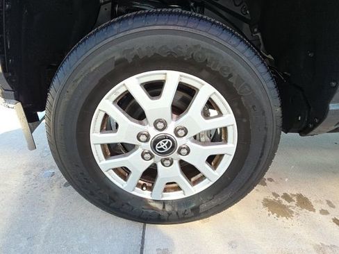 Used 2024 Toyota Tacoma SR5 image 10