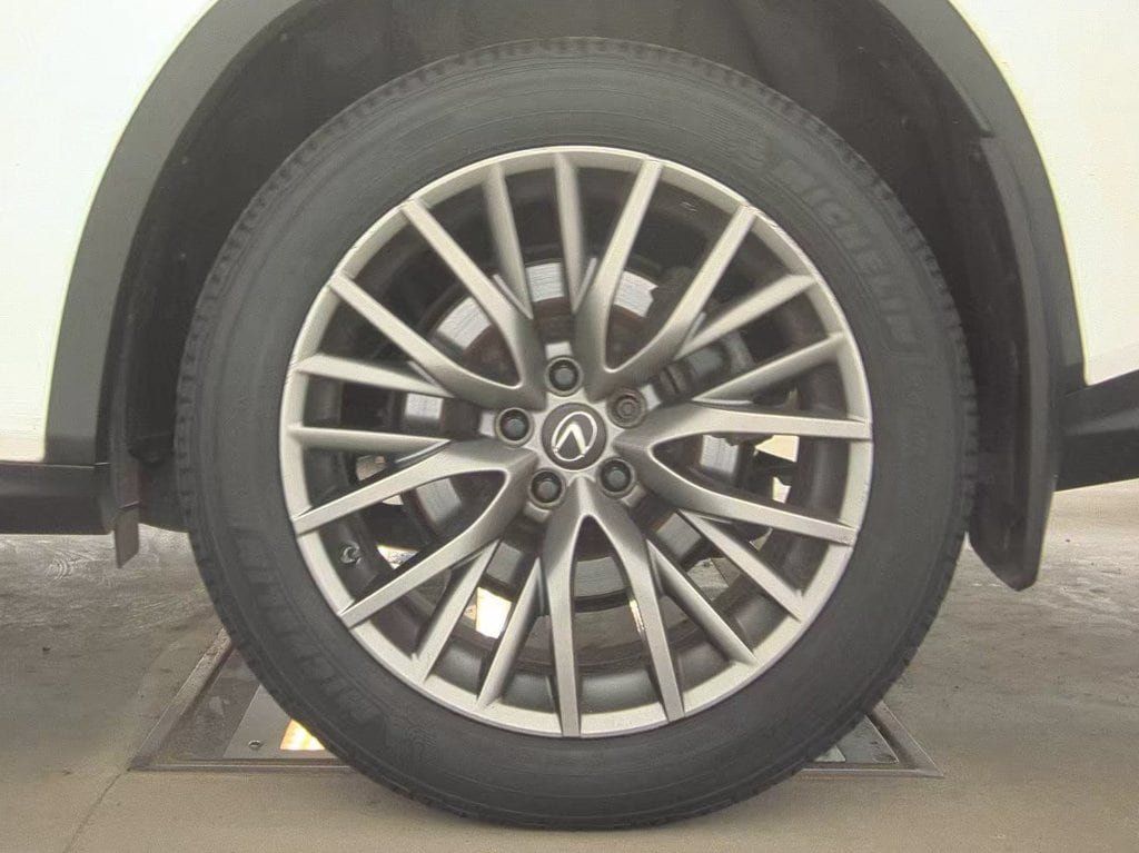 Used 2020 Lexus RX 350 F Sport w/ Accessory Package AWD/4WD image 19