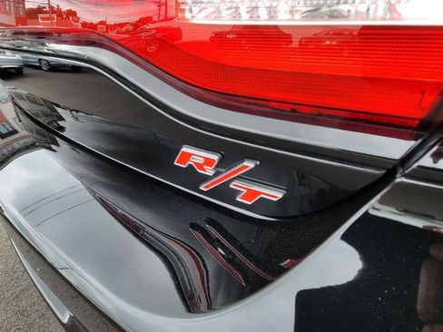 Used 2014 Dodge Charger R/T RWD image 40