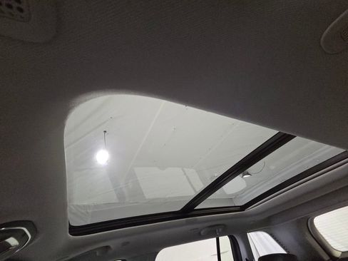 Certified 2023 Jeep Grand Cherokee Limited image 28