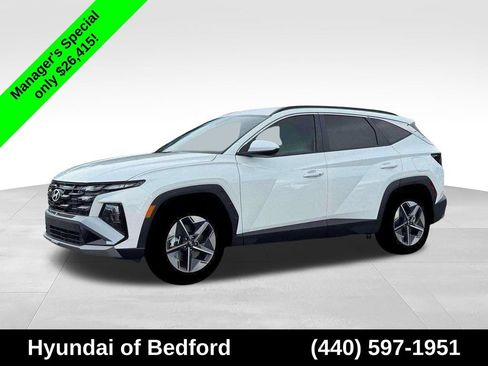 Used 2026 Hyundai Tucson SEL FWD image 2