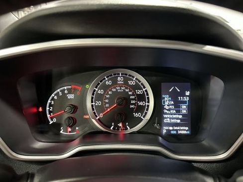 Used 2022 Toyota Corolla SE FWD image 14