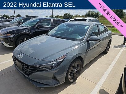 Used 2022 Hyundai Elantra SEL w/ Convenience Package