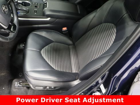 Certified 2023 Toyota Highlander XSE image 15