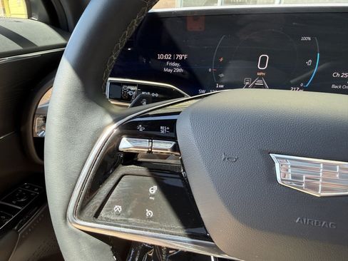Used 2024 Cadillac Lyriq Sport RWD image 29