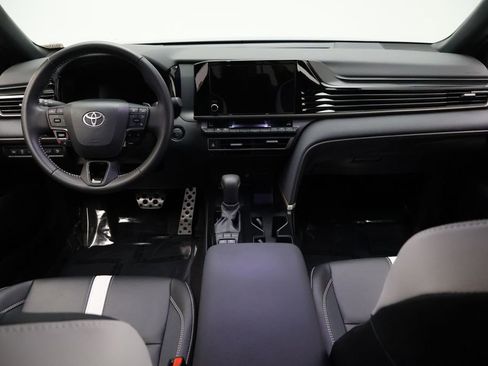 Certified 2025 Toyota Camry SE image 24