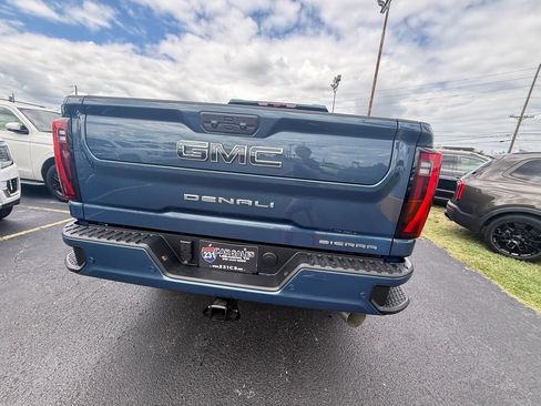 Used 2026 GMC Sierra 2500 Denali Ultimate w/ Max Trailering Package AWD/4WD image 4