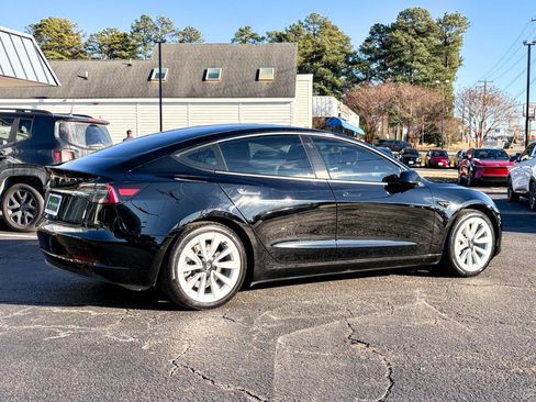 Used 2022 Tesla Model 3 image 3