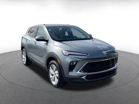 Used 2025 Buick Encore GX Preferred image 1