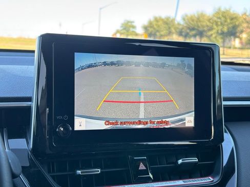 Used 2023 Toyota Corolla Cross XSE image 20