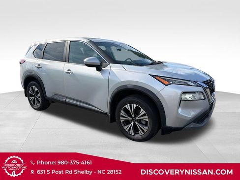 Certified 2023 Nissan Rogue SV FWD image 4