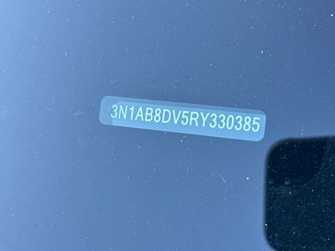 Certified 2024 Nissan Sentra SR image 8