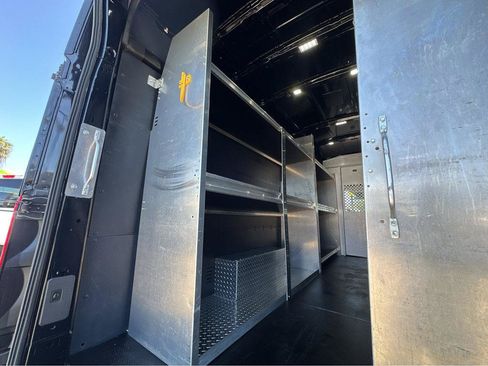 Used 2019 Ford Transit 250 148 High Roof Extended RWD image 32