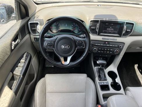 Used 2017 Kia Sportage EX FWD image 18