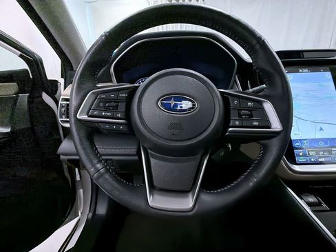 Used 2023 Subaru Outback Limited image 25