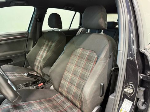 Used 2018 Volkswagen GTI S image 24