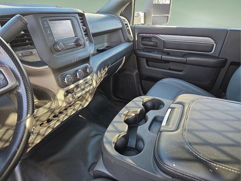 Used 2023 RAM 4500 Tradesman image 10
