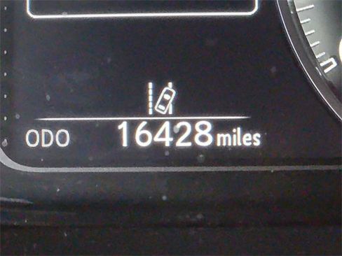 Used 2025 Lexus ES 350 Ultra Luxury image 15