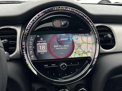 Used 2023 MINI Cooper S image 11