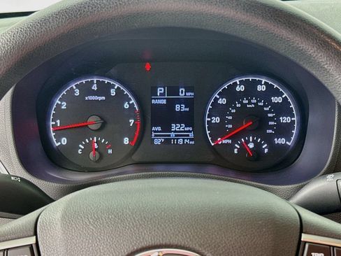 Used 2022 Hyundai Accent SE FWD image 14