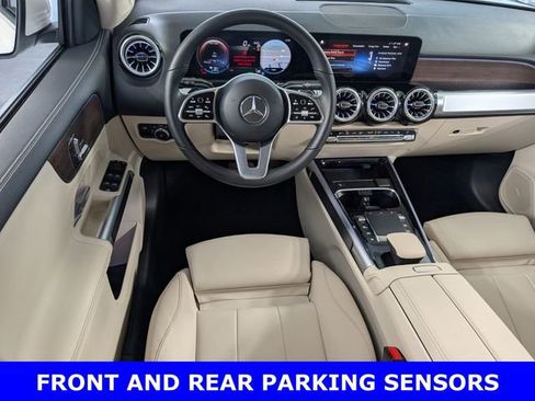 Used 2023 Mercedes-Benz EQB 300 300 w/ Exclusive Package image 8
