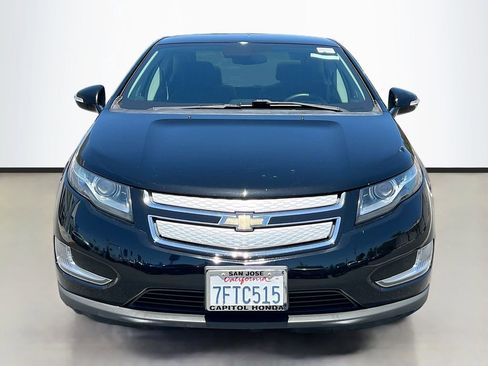 Used 2014 Chevrolet Volt FWD image 2