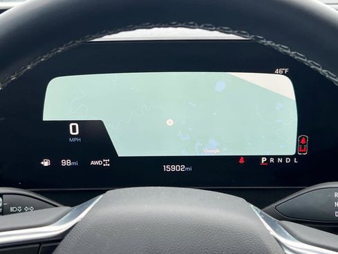 Certified 2025 Chevrolet Traverse LT image 17