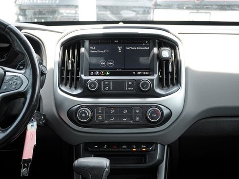 Used 2019 Chevrolet Colorado LT w/ LT Convenience Package AWD/4WD image 27