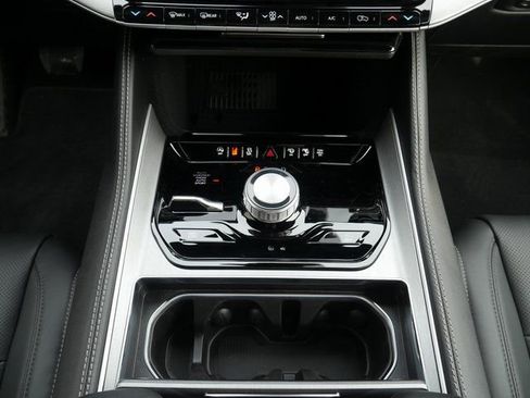 New 2026 Jeep Grand Wagoneer L 4WD w/ Premium Group I image 26