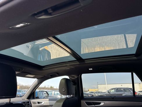 New 2026 Volkswagen Atlas Cross Sport SE image 13