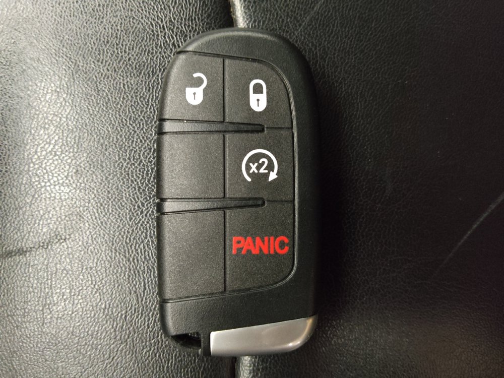 Used 2021 Jeep Cherokee Trailhawk w/ Trailer Tow Group AWD/4WD image 32