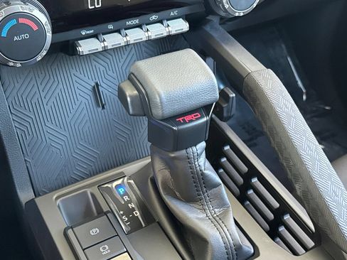 Used 2026 Toyota Tacoma TRD Sport AWD/4WD image 27