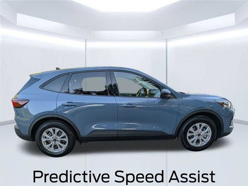 New 2026 Ford Escape Active w/ Tech Pack #1 FWD image 9