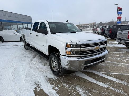 Used 2018 Chevrolet Silverado 2500 W/T w/ WT Convenience Package image 7