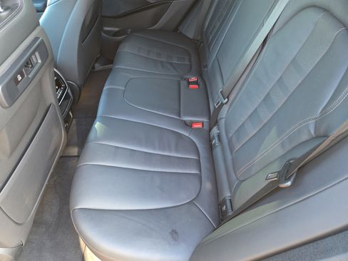 Used 2019 BMW X5 xDrive40i w/ Convenience Package image 18