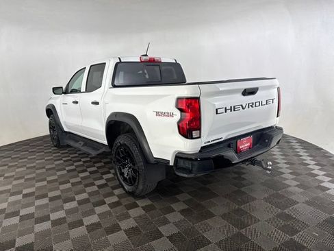 Used 2024 Chevrolet Colorado Trail Boss w/ Advanced Trailering Package AWD/4WD image 7