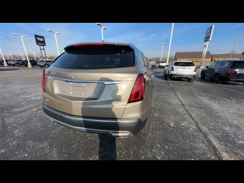 Certified 2023 Cadillac XT5 Premium Luxury image 7