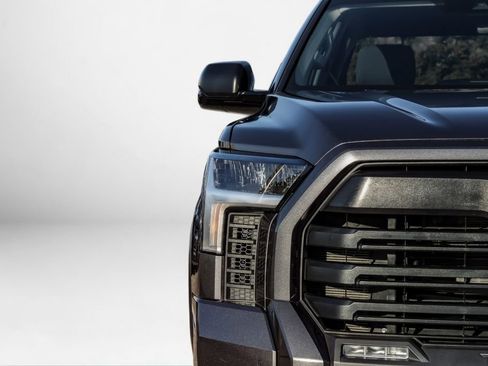 Used 2022 Toyota Tundra SR5 image 50