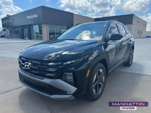 New 2026 Hyundai Tucson SEL FWD image 1