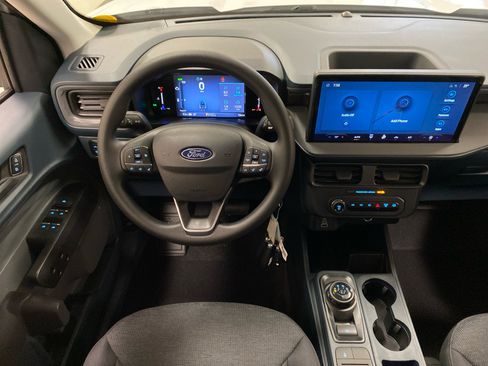 New 2026 Ford Maverick XL image 19