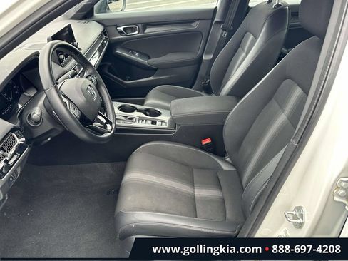 Used 2023 Honda Civic Sport image 15