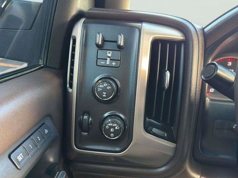 Used 2016 GMC Sierra 1500 Denali w/ Enhanced Driver Alert Package AWD/4WD image 24