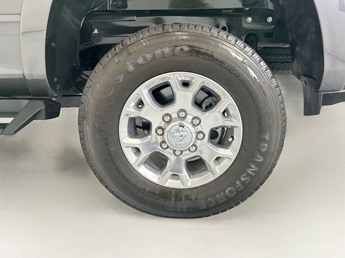 Used 2022 RAM 2500 Laramie AWD/4WD image 29