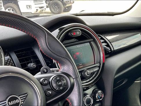 Used 2020 MINI Cooper S FWD image 7