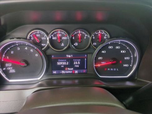 Used 2021 Chevrolet Silverado 1500 LTZ w/ Z71 Off-Road Package AWD/4WD image 11