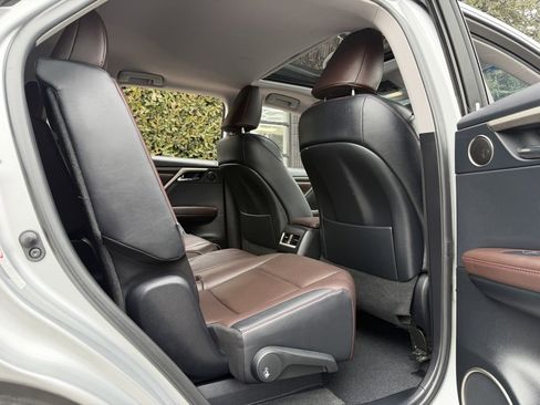 Used 2018 Lexus RX 350L FWD image 39