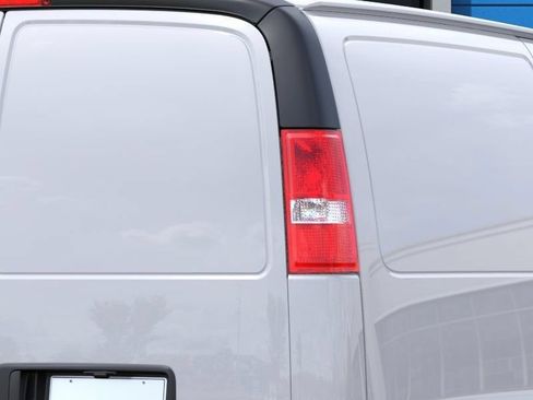 New 2025 Chevrolet Express 2500 RWD image 13