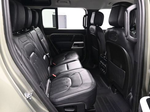 Used 2020 Land Rover Defender 110 HSE AWD/4WD image 16